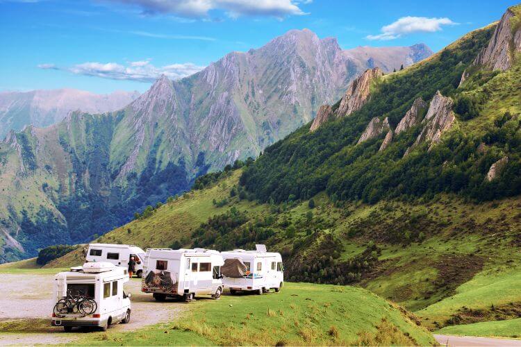 What Kind Of Vehicle Can Be Towed Behind A Motorhome